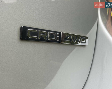 Сірий Хендай Санта Фе, об'ємом двигуна 2.19 л та пробігом 189 тис. км за 7950 $, фото 13 на Automoto.ua