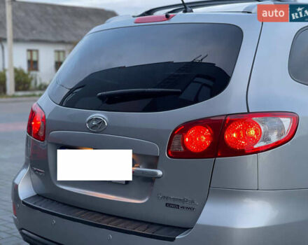 Серый Хендай Санта Фе, объемом двигателя 2.19 л и пробегом 274 тыс. км за 8800 $, фото 15 на Automoto.ua