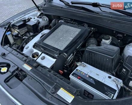 Сірий Хендай Санта Фе, об'ємом двигуна 2.19 л та пробігом 290 тис. км за 8600 $, фото 28 на Automoto.ua