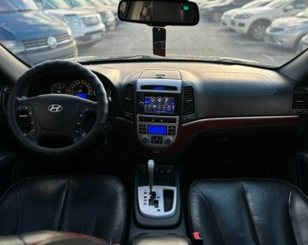 Серый Хендай Санта Фе, объемом двигателя 2.2 л и пробегом 225 тыс. км за 8990 $, фото 15 на Automoto.ua