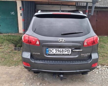 Серый Хендай Санта Фе, объемом двигателя 2.2 л и пробегом 296 тыс. км за 9700 $, фото 4 на Automoto.ua