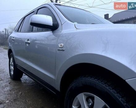 Сірий Хендай Санта Фе, об'ємом двигуна 2.2 л та пробігом 225 тис. км за 8850 $, фото 11 на Automoto.ua