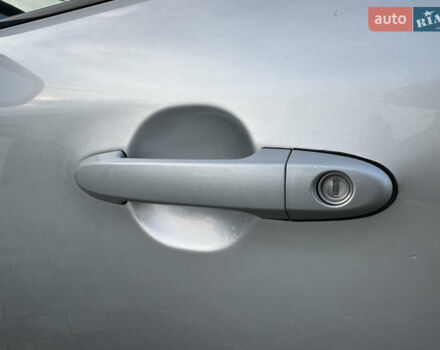 Сірий Хендай Санта Фе, об'ємом двигуна 2.7 л та пробігом 167 тис. км за 7850 $, фото 24 на Automoto.ua