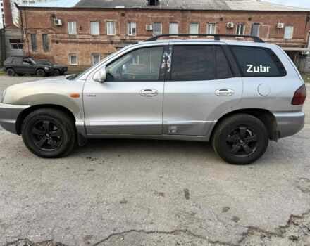 Сірий Хендай Санта Фе, об'ємом двигуна 2 л та пробігом 254 тис. км за 3700 $, фото 1 на Automoto.ua