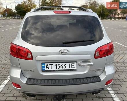 Серый Хендай Санта Фе, объемом двигателя 2.19 л и пробегом 276 тыс. км за 8550 $, фото 32 на Automoto.ua