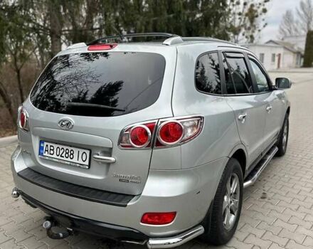 Сірий Хендай Санта Фе, об'ємом двигуна 2.19 л та пробігом 233 тис. км за 8900 $, фото 4 на Automoto.ua