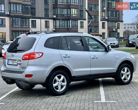 Сірий Хендай Санта Фе, об'ємом двигуна 2.19 л та пробігом 290 тис. км за 8600 $, фото 6 на Automoto.ua