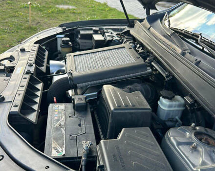 Серый Хендай Санта Фе, объемом двигателя 0 л и пробегом 300 тыс. км за 5500 $, фото 7 на Automoto.ua