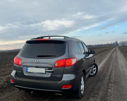 Серый Хендай Санта Фе, объемом двигателя 2.2 л и пробегом 320 тыс. км за 9800 $, фото 8 на Automoto.ua