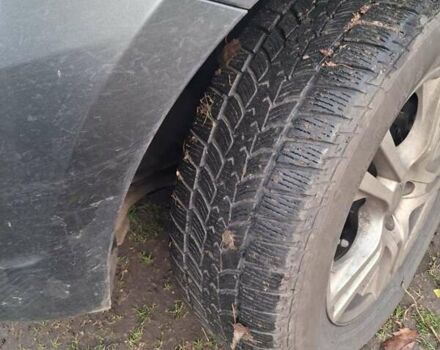 Серый Хендай Санта Фе, объемом двигателя 2.2 л и пробегом 297 тыс. км за 5000 $, фото 1 на Automoto.ua