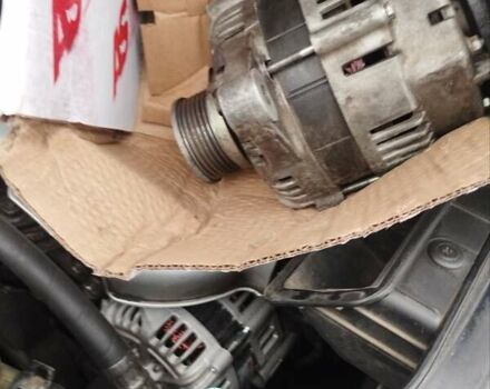 Серый Хендай Санта Фе, объемом двигателя 2.2 л и пробегом 297 тыс. км за 9299 $, фото 2 на Automoto.ua