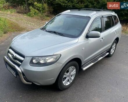 Серый Хендай Санта Фе, объемом двигателя 2.2 л и пробегом 182 тыс. км за 9450 $, фото 5 на Automoto.ua