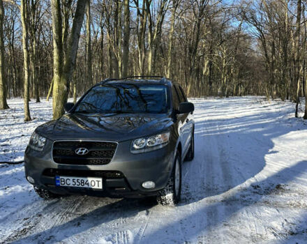 Сірий Хендай Санта Фе, об'ємом двигуна 2.19 л та пробігом 320 тис. км за 10000 $, фото 18 на Automoto.ua