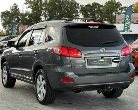 Серый Хендай Санта Фе, объемом двигателя 2.2 л и пробегом 225 тыс. км за 8990 $, фото 6 на Automoto.ua