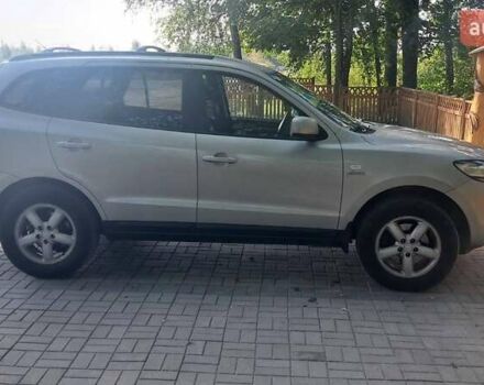 Сірий Хендай Санта Фе, об'ємом двигуна 2.2 л та пробігом 222 тис. км за 9000 $, фото 3 на Automoto.ua