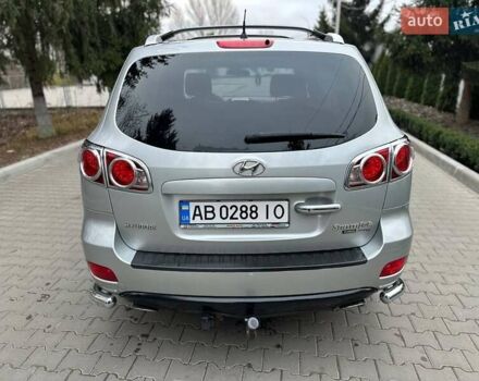 Сірий Хендай Санта Фе, об'ємом двигуна 2.19 л та пробігом 233 тис. км за 8900 $, фото 23 на Automoto.ua