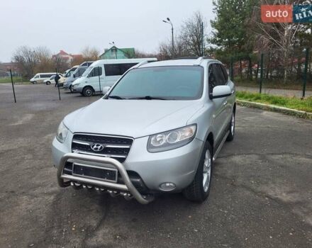 Сірий Хендай Санта Фе, об'ємом двигуна 2.2 л та пробігом 283 тис. км за 9300 $, фото 9 на Automoto.ua
