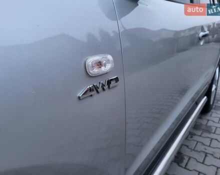 Сірий Хендай Санта Фе, об'ємом двигуна 2.2 л та пробігом 283 тис. км за 9300 $, фото 95 на Automoto.ua