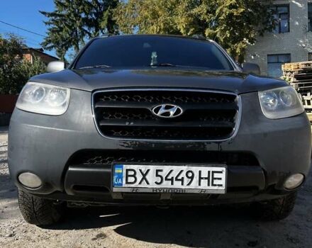 Серый Хендай Санта Фе, объемом двигателя 2.19 л и пробегом 325 тыс. км за 8250 $, фото 1 на Automoto.ua