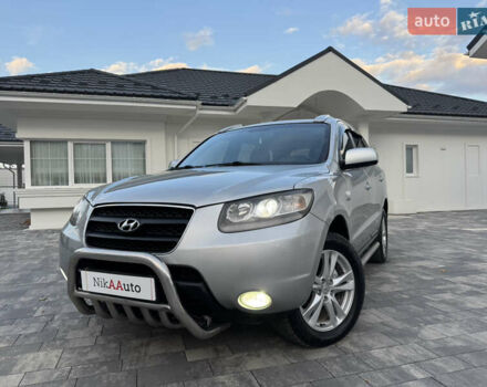 Сірий Хендай Санта Фе, об'ємом двигуна 2.7 л та пробігом 167 тис. км за 7850 $, фото 1 на Automoto.ua