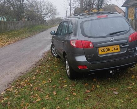 Серый Хендай Санта Фе, объемом двигателя 2.2 л и пробегом 261 тыс. км за 4500 $, фото 8 на Automoto.ua