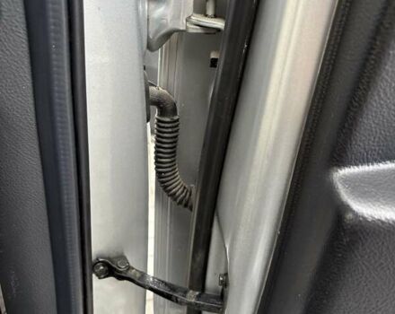 Серый Хендай Санта Фе, объемом двигателя 2.19 л и пробегом 276 тыс. км за 8550 $, фото 47 на Automoto.ua