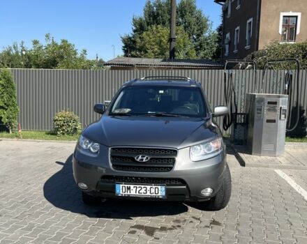 Сірий Хендай Санта Фе, об'ємом двигуна 2.2 л та пробігом 225 тис. км за 6534 $, фото 1 на Automoto.ua