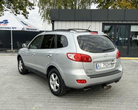 Серый Хендай Санта Фе, объемом двигателя 2.2 л и пробегом 270 тыс. км за 4800 $, фото 8 на Automoto.ua