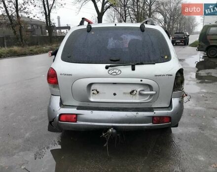 Серый Хендай Санта Фе, объемом двигателя 2 л и пробегом 170 тыс. км за 2500 $, фото 2 на Automoto.ua
