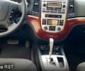 Серый Хендай Санта Фе, объемом двигателя 2.2 л и пробегом 230 тыс. км за 10400 $, фото 5 на Automoto.ua