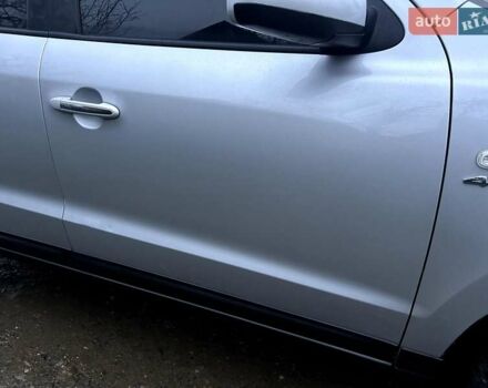 Сірий Хендай Санта Фе, об'ємом двигуна 2.2 л та пробігом 225 тис. км за 8850 $, фото 13 на Automoto.ua