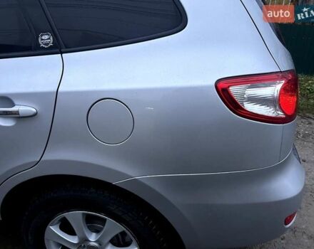 Сірий Хендай Санта Фе, об'ємом двигуна 2.2 л та пробігом 225 тис. км за 8850 $, фото 4 на Automoto.ua