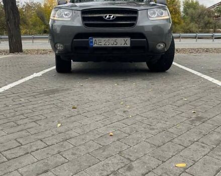 Хендай Санта Фе 2006 в Днепре (Днепропетровске) на Automoto.ua Серый Хендай Санта Фе, объемом двигателя 2.19 л и пробегом 342 тыс. км за 8500 $, фото 7 на Automoto.ua