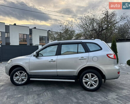 Сірий Хендай Санта Фе, об'ємом двигуна 2.7 л та пробігом 167 тис. км за 7850 $, фото 5 на Automoto.ua