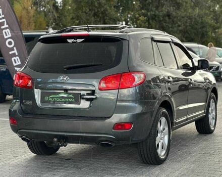 Серый Хендай Санта Фе, объемом двигателя 2.2 л и пробегом 225 тыс. км за 8990 $, фото 7 на Automoto.ua