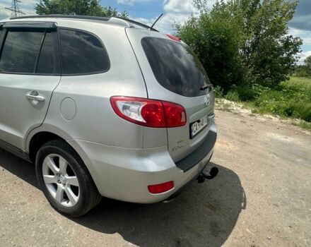 Серый Хендай Санта Фе, объемом двигателя 2.2 л и пробегом 320 тыс. км за 8200 $, фото 5 на Automoto.ua