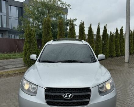 Сірий Хендай Санта Фе, об'ємом двигуна 2.2 л та пробігом 300 тис. км за 4750 $, фото 1 на Automoto.ua