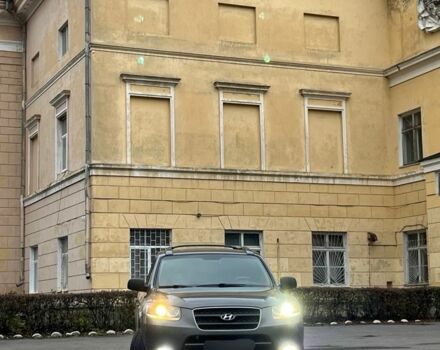 Серый Хендай Санта Фе, объемом двигателя 2.2 л и пробегом 320 тыс. км за 9800 $, фото 18 на Automoto.ua