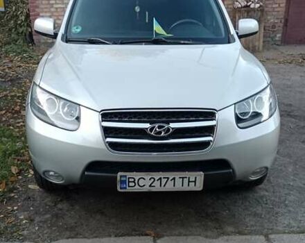 Серый Хендай Санта Фе, объемом двигателя 2.2 л и пробегом 215 тыс. км за 10500 $, фото 7 на Automoto.ua