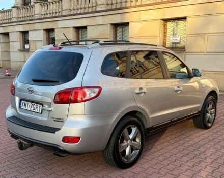 Серый Хендай Санта Фе, объемом двигателя 2.2 л и пробегом 197 тыс. км за 4300 $, фото 2 на Automoto.ua