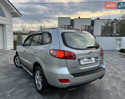 Сірий Хендай Санта Фе, об'ємом двигуна 2.7 л та пробігом 167 тис. км за 7850 $, фото 12 на Automoto.ua