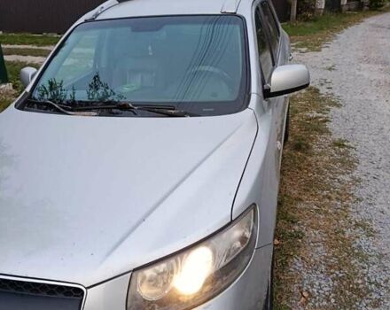 Серый Хендай Санта Фе, объемом двигателя 2.2 л и пробегом 312 тыс. км за 9000 $, фото 4 на Automoto.ua