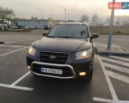 Сірий Хендай Санта Фе, об'ємом двигуна 2.19 л та пробігом 246 тис. км за 9999 $, фото 9 на Automoto.ua