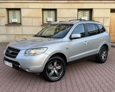 Серый Хендай Санта Фе, объемом двигателя 2.2 л и пробегом 183 тыс. км за 3300 $, фото 3 на Automoto.ua