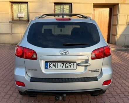 Серый Хендай Санта Фе, объемом двигателя 2.2 л и пробегом 197 тыс. км за 4300 $, фото 4 на Automoto.ua