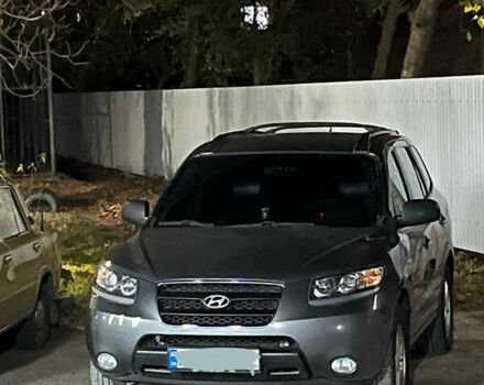 Сірий Хендай Санта Фе, об'ємом двигуна 2.19 л та пробігом 320 тис. км за 10000 $, фото 21 на Automoto.ua