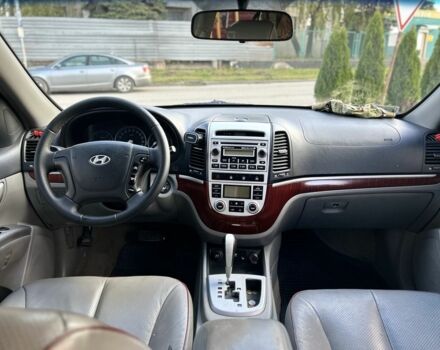 Серый Хендай Санта Фе, объемом двигателя 2.2 л и пробегом 1 тыс. км за 5555 $, фото 6 на Automoto.ua