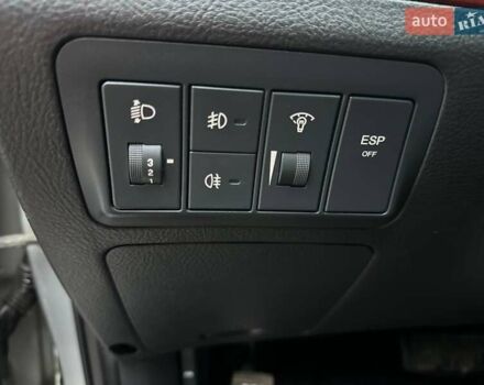 Сірий Хендай Санта Фе, об'ємом двигуна 2.19 л та пробігом 233 тис. км за 8900 $, фото 13 на Automoto.ua