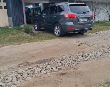 Серый Хендай Санта Фе, объемом двигателя 2.19 л и пробегом 296 тыс. км за 9700 $, фото 17 на Automoto.ua