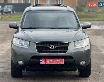 Серый Хендай Санта Фе, объемом двигателя 2.2 л и пробегом 260 тыс. км за 8700 $, фото 3 на Automoto.ua